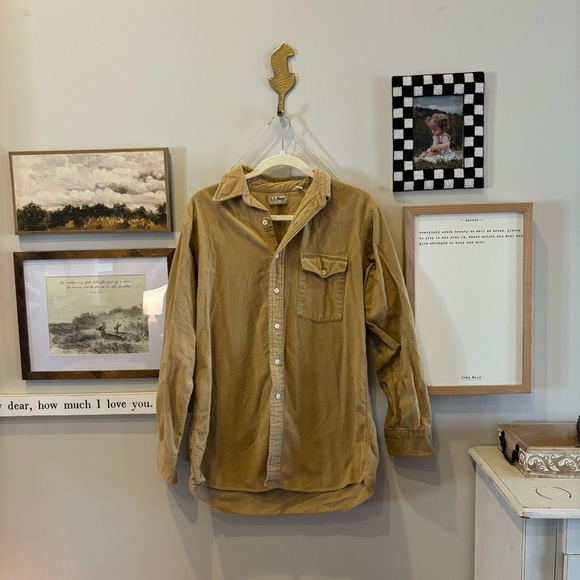 ll bean basic button down shirt - Picture 2 of 5
